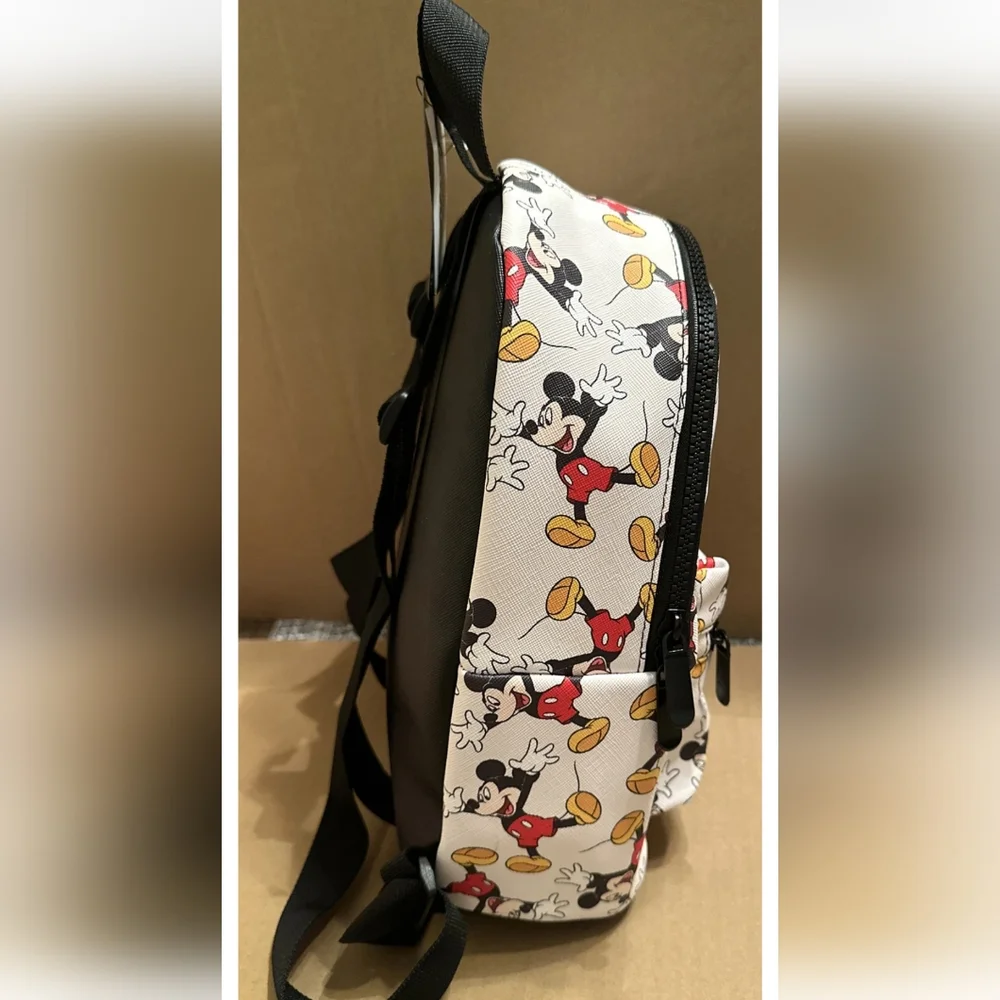 Disney Mickey Mouse mini Backpack Bioworld New With Tags
